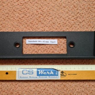12 BMW E9 Radio Konsole Blende 106
