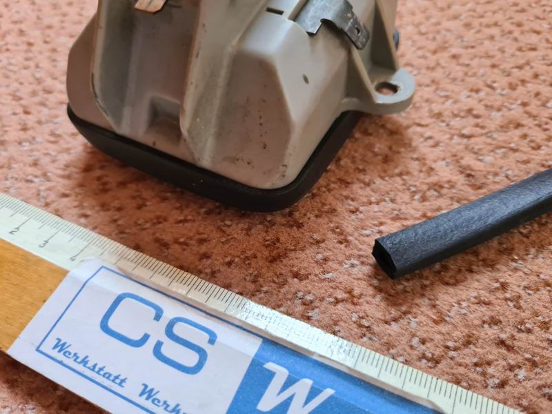BMW E9 Dichtung Lampenträger Nebelleuchte – Bild 2